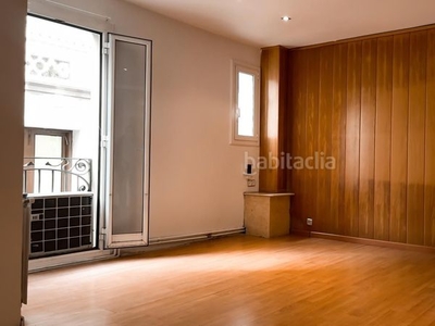 Piso precioso piso alto y luminoso en el born en St. Pere - Sta. Caterina - El Born Barcelona