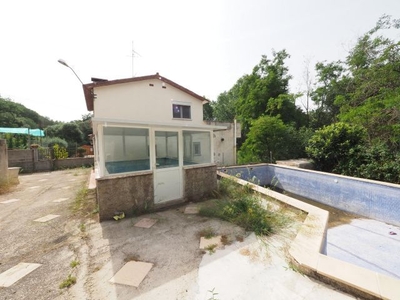 SE VENDE CASA EN SANTA EULALIA DE RONÇANA, ZONA LA SERRA