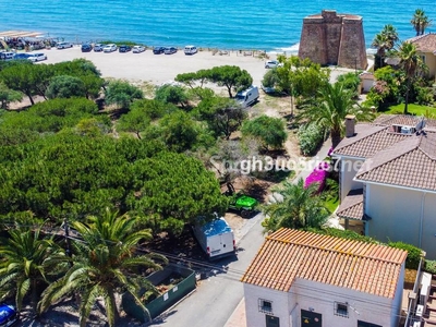 Villa independiente en venta en Marbesa, Marbella