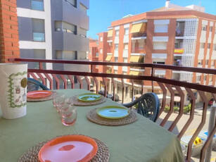 Apartamento en venta en La Ubicación, Muy Céntrica A Pocos Pasos del Puerto . en Port-Horta de Santa Maria por 146,000 €