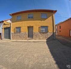 Casa 7 habitaciones de 181 m² en Gusendos de los Oteros (24209)