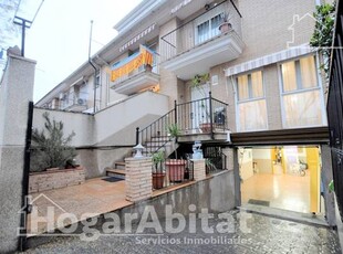 CHALET ADOSADO EN VENTA