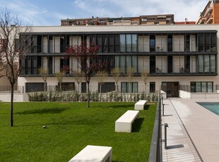 Moderno apartamento amueblado y equipado a un paso del metro en Poblenou