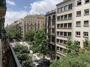 Piso 4 habitaciones de 100 m² en Barcelona (08009)