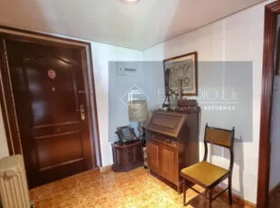 Piso en venta en Calle de María Auxiliadora, 63