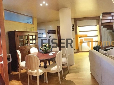 Ático en venta en Zafra de 2 habitaciones con terraza y aire acondicionado