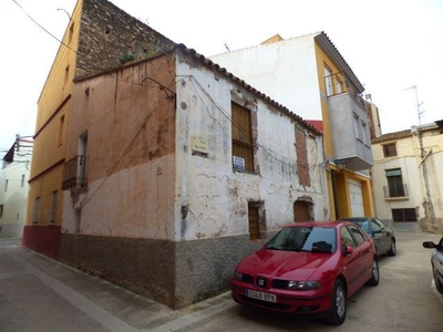 Casa de Pueblo en Venta en Tortosa, Tarragona
