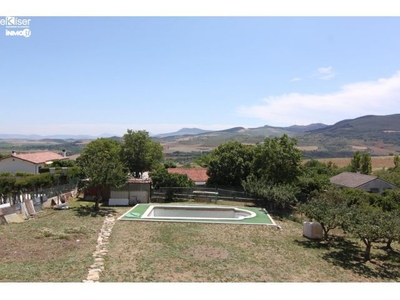 Ekiser vende casa con terreno en Ciriza. Navarra