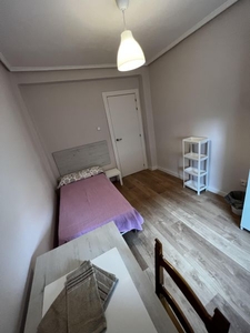 Habitaciones en Pseo Bajada de la calzada, Santander por 220€ al mes