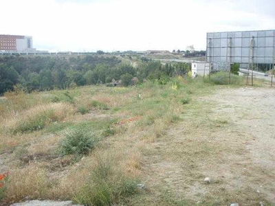 Terreno urbano para construir en venta enavda. emilio romero, 79,arevalo,ávila
