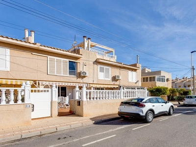 Apartamento en venta en Los Frutales, Torrevieja, Alicante