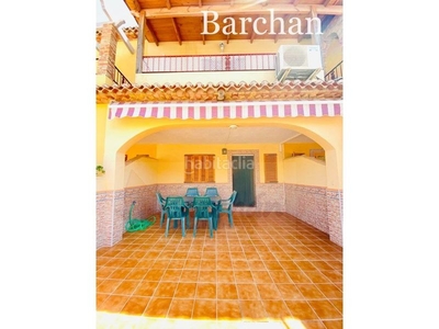 Casa adosada en calle río navia 55 amplio chalet adosado para entrar a vivir muy cerca del mar en Alcázares (Los)