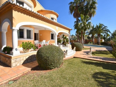 Chalet en venta en Dénia, Alicante