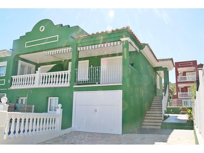 Venta Casa unifamiliar en Carretera estacion Peníscola - Peñíscola. Buen estado con terraza 170 m²