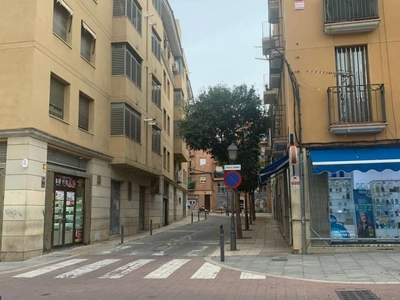 Edificio Calle Murcia 35 Lleida Ref. 93885675 - Indomio.es