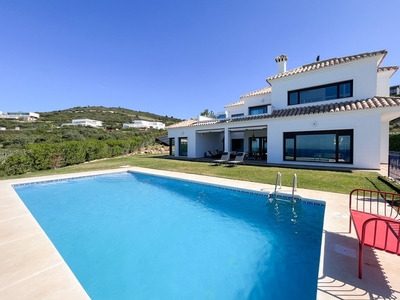 Elegante Villa con inmejorables Vistas al Mar