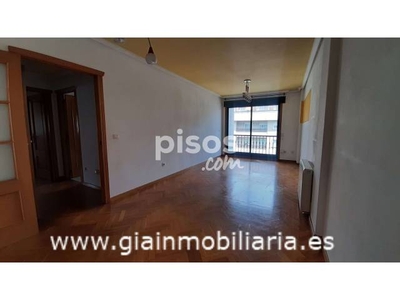 Piso en venta en Avenida de Castelao, 57