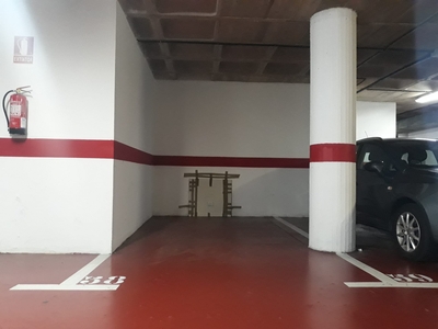 Plaza de aparcamiento amplia y cómoda en la Calle Fra Antoni Cardona i Grau! Venta Nou Eixample Nord
