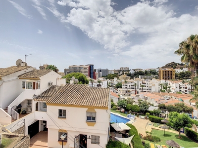 Tentadora Oportunidad en Benalmádena: Piso en venta de 1 Dormitorio con Vistas al Mar, Piscina y Licencia Turística Venta Benalmádena Costa Parque de la Paloma