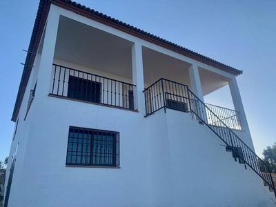 Venta Casa rústica Iznájar. Buen estado plaza de aparcamiento 69 m²