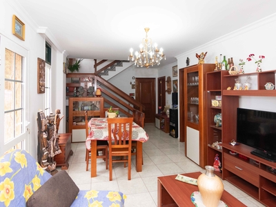 VENTA DE DUPLEX GUARGACHO Venta Arona