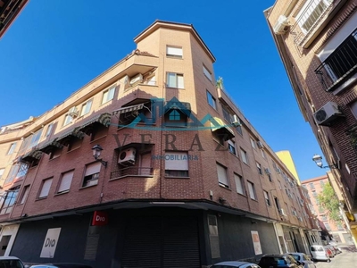 Venta Piso Talavera de la Reina. Piso de cuatro habitaciones en Calle Cristo de la Salud. Tercera planta