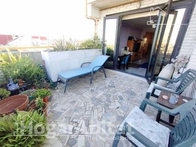 Venta Piso València. Piso de dos habitaciones en San Vicente Martir. Novena planta con terraza