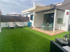 Alquiler de casa con piscina y terraza en Campo Internacional (San Bartolomé de Tirajana), Campo Internacional