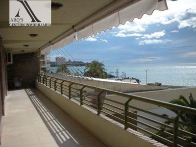 Alquiler Piso Alicante - Alacant. Piso de cuatro habitaciones Cuarta planta con terraza