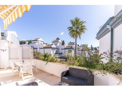 APARTAMENTO EN DOMINION BEACH - ESTEPONA