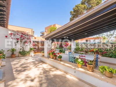 Bonito amplio chalet con terrazas y piscina en Can Pastilla - Palma de Mallorca
