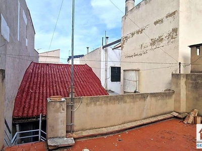 Casa adosada Carrer Mercat, Riba-roja de Túria