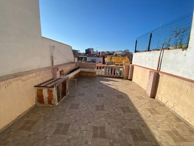 Venta Chalet en Carrer Santa Llúcia Torrent (València). 169 m²