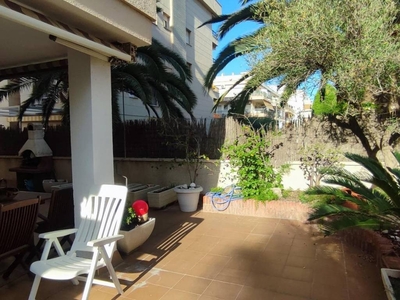 Venta Piso Calafell. Piso de tres habitaciones Con terraza