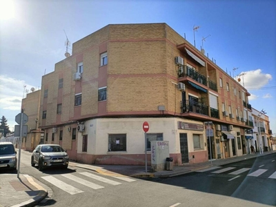Venta Piso en Calle Silos. Alcalá de Guadaíra. Buen estado