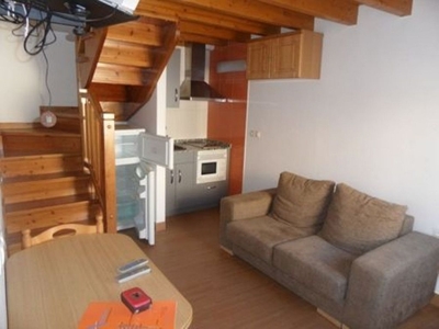 Alquiler de dúplex en Alcañiz de 1 habitación con terraza y muebles