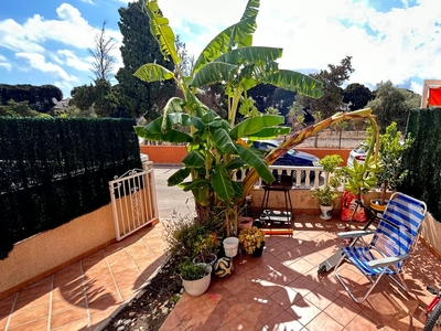 Venta de casa con piscina en Los Balcones, Los Altos, Punta Prima (Torrevieja)