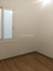 Alquiler piso alquiler 4 hab barrio Sant Crist en Badalona