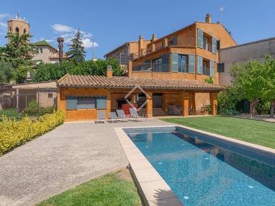 Casa / villa de 594m² con 415m² de jardín en venta en Alt Empordà