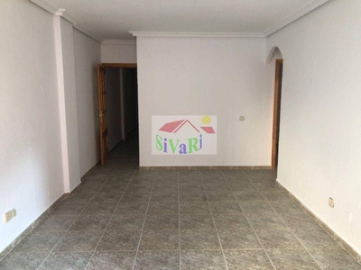 Venta Piso Alcantarilla. Piso de tres habitaciones Planta baja