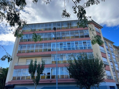 Venta Piso en Avenida Gijon 9. Castrillón. A reformar tercera planta