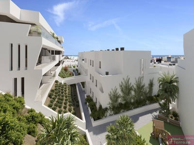 Venta Piso Estepona. Piso de dos habitaciones Planta baja con terraza