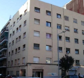 Venta Piso Granollers. Piso de tres habitaciones en Calle Girona. Segunda planta