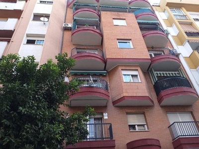 Venta Piso Huelva. Piso de tres habitaciones en Jose FariÑa. Primera planta