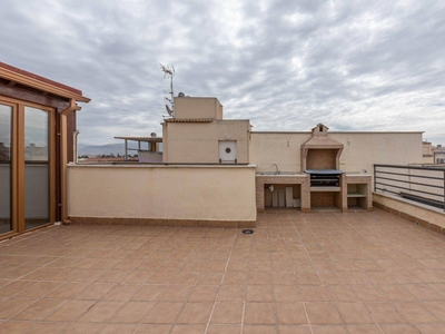 Venta Piso Las Gabias. Piso de tres habitaciones en Diego Almagro 6. Segunda planta con terraza