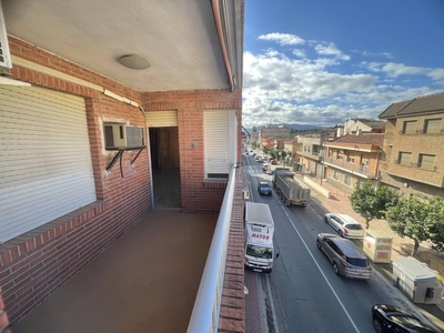 Venta Piso Murcia. Piso de cuatro habitaciones en Calle TORRES DE COTILLAS. Buen estado segunda planta con balcón
