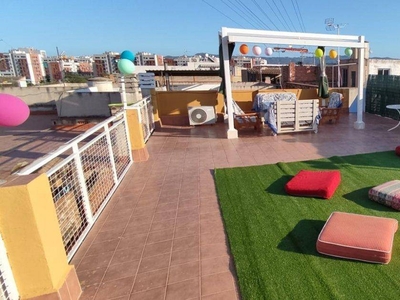 Venta Piso Murcia. Piso de tres habitaciones Con terraza
