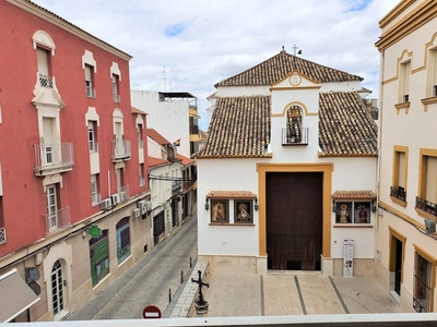 Venta Piso en Calle AGUILAR. Puente Genil. A reformar segunda planta