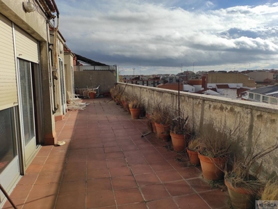 Venta Piso Salamanca. Piso de tres habitaciones Novena planta con terraza