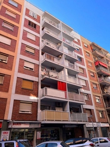 Venta Piso Tarragona. Piso de tres habitaciones Quinta planta con balcón